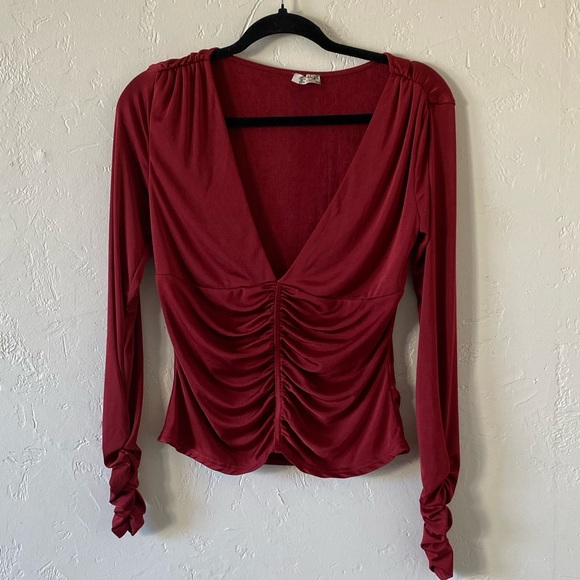 Free people intimately maroon scrunch blouse - Picture 2 of 7